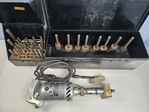 Cedar Rapids Kwik-Way Valve Seat Grinder Kit w/ Metal Case Stones Pilots - Bild 1 von 23
