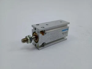 Festo 158524 DMM-20-20-P-A - Bild 1 von 4