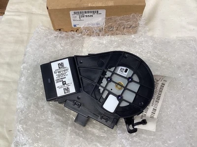 NOS Genuine GM 22878529 Front Seat Back Ventilation Blower Asm, 2014-2020 Foto 1 de 4