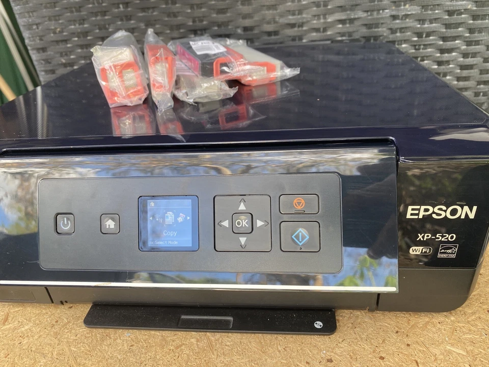 Epson XP-520 WIFI Drucker mit extra Tinten voll funktionsfähig super Druck - Bild 1 von 4