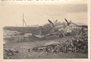 Privat Foto Wehrmacht WK2 WW2 Flieger Flugzeug Flugplatz - Imagen 1 de 1