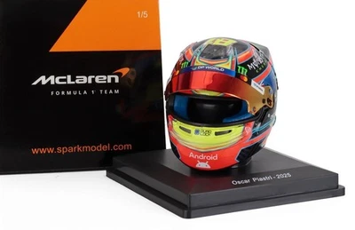 SPARK MODELLINO CASCO HELMET 1:5 AUTO F1 MCLAREN MCL39 OSCAR PIASTRI SEASON 2025 - Immagine 1 di 4