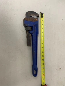 Kobalt 18" Heavy Duty Cast Iron Pipe Wrench - Picture 1 of 11