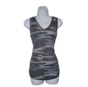 Iwollence Women's Sleeveless Waffle Gray Camouflage Blouse Size Small Brand New - Picture 1 of 10