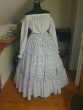 VICTORIAN CIVIL WAR THEATER VERY FULL FLORAL SKIRT