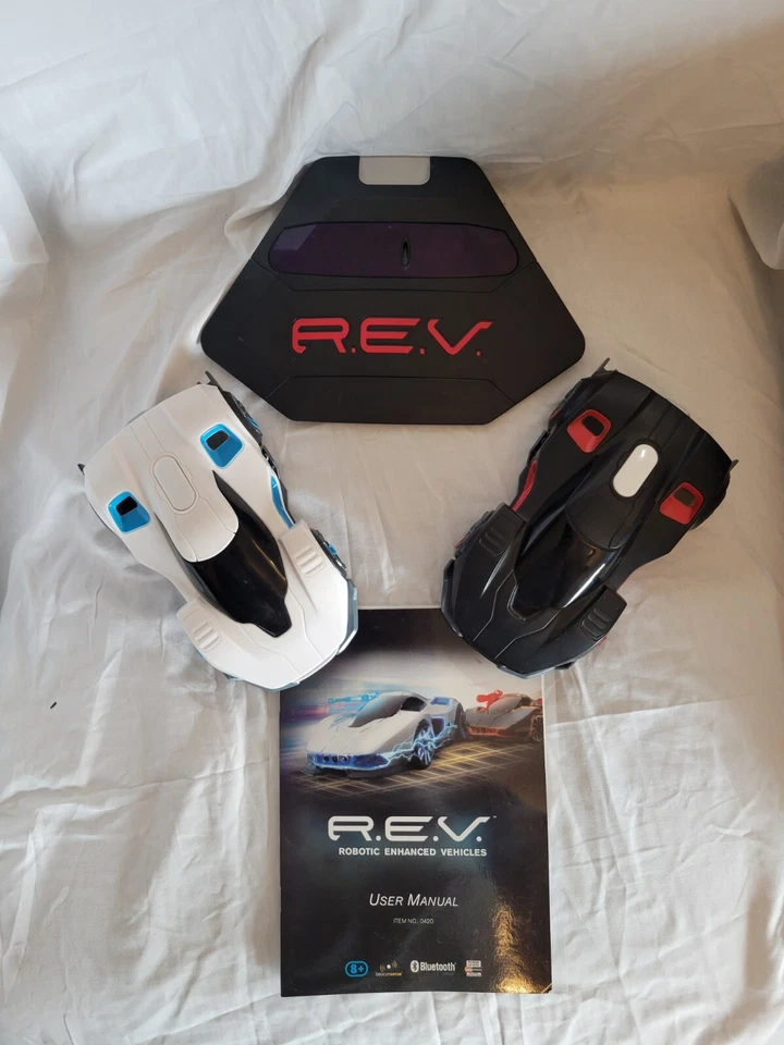 WowWee R.E.V. Lote de 2 rampas de coche paquete completo de batalla vehículos mejorados robóticos REV Foto 1 de 4