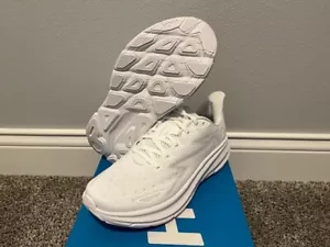 Women's Size 9 Hoka Clifton 9 Running Shoes New In Box White/White 1127896 - Picture 1 of 5