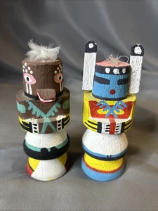 2 Vintage Holz Souvenir Indianer Kachina Puppe Route 66 - Bild 1 von 5