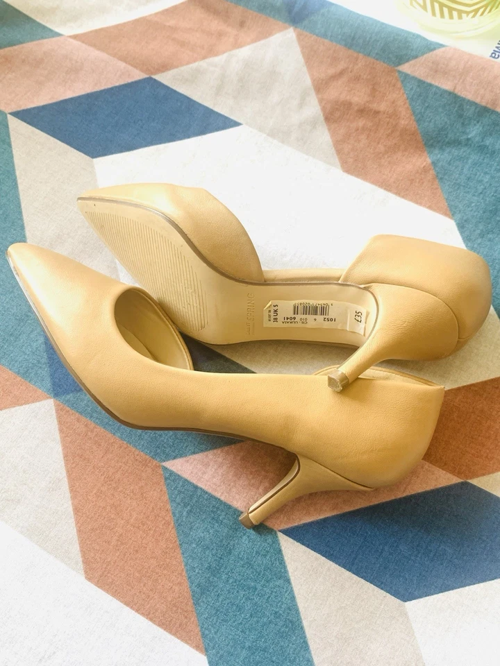Women’s Nude Pointed Toe Court Heels UK 5,Faux Leather,Mid Heel, New Never Worn - Image 1 of 4
