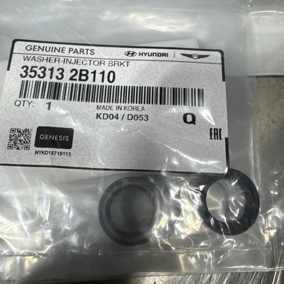 USA - New Genuine Hyundai Injector Washer Bracket 35313-2B110 (4 Pcs) - Image 1 of 4