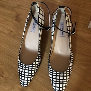L.K. BENNETT 'KARIM' BLACK AND WHITE CHECK ANKLE STRAP COURT SHOES - SIZE 5 (38) - Picture 1 of 6