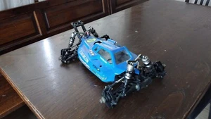 Macchinina A Scoppio+  Ruote Di Scorta E Kit Per Revisione + Cassetta - Foto 1 di 9