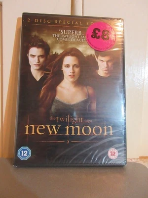 Twilight Saga: New Moon: Special Edition: Brand New 2 Disc DVD ( Sealed ) (2010) - Image 1 of 2