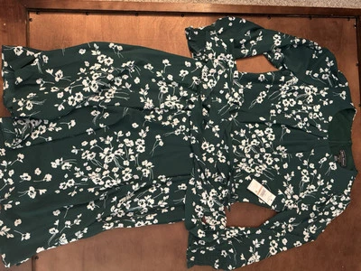 Nuevo con etiquetas Vestido Jessica Howard Petite Forrest Verde Floral con Corbata Talla 12 Petite  Foto 1 de 4