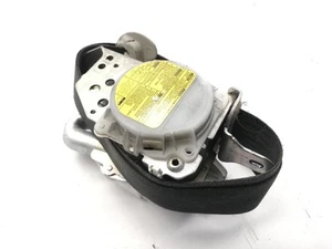 TOYOTA PRIUS W3 Sicherheitsgurt vorne links 1.8 Benzin / Elektro 73kw 30805627 - Bild 1 von 5