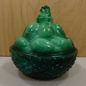 Westmoreland KÜKEN auf EIERHAUFEN Malachit GRÜN Schlacke GIPFEL Glas Korbgeflecht - Bild 1 von 16