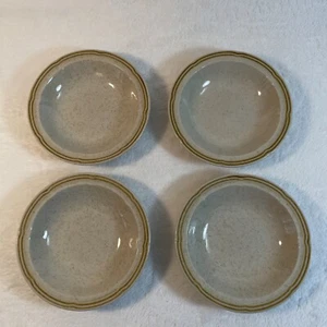 Set of 4 Crown Manor Stoneware Hand Painted Brown Berry Dessert Bowls 5.5" Japan - Picture 1 of 6