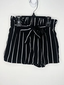 Shein Stripe Woven Shorts Girls Size 4 Black Paper Bag Waist Pull On Bow - Picture 1 of 4