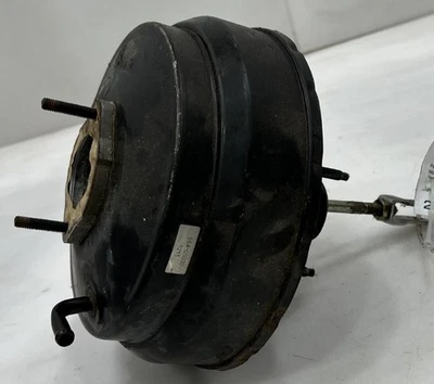 1998-2002 Isuzu Trooper Power Brake Booster Assembly Oem. - Image 1 of 2