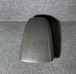 2013-2016 Ford Fusion Center Console Lid Armrest Black OEM - Picture 1 of 9