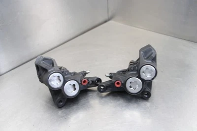 04-09 YAMAHA FZ6 RIGHT LEFT FRONT BRAKE CALIPER SET PAIR CALIPERS Foto 1 de 4