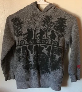 Youth Stranger Things Gray Pullover Hoodie Long Sleeve Pockets Small - Picture 1 of 4