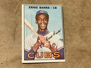 1967 Topps Ernie Banks Cubs #215 - Near Mint - Great Corners - No Creases - Picture 1 of 2