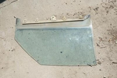 Vidrio de ventana de puerta lateral derecho pasajero Mercedes R107 W107 74-89 380sl 450sl OEM Foto 1 de 4