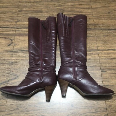 "Botas de cuero vintage Cobbies de tacón alto con cremallera lateral talla 6 M granate hechas en EE. UU. 17""" Foto 1 de 4