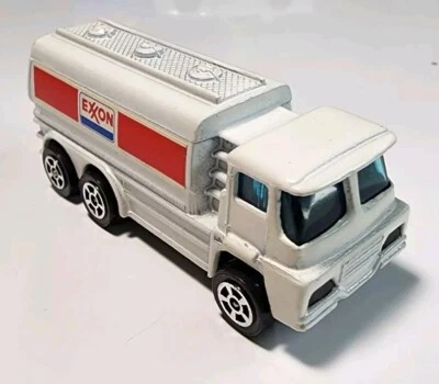 Vintage Corgi Juniors White Guy Warrior Exxon Tanker Truck HO Diecast/Plastic - Image 1 of 4