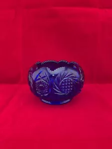 VINTAGE FENTON BLU COBALTO CIOTOLA/PORTACANDELE VETRO SOFFIATO A MANO - Foto 1 di 10