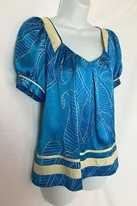 Diane Von Fustenberg 100% SILK Blue Print Blouse Top Shirt Size 8 DVF - Picture 1 of 3