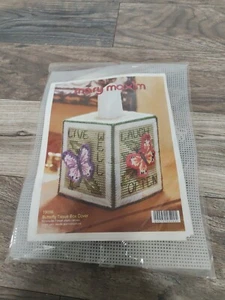 Mary Maxim 19056 Butterfly Tissue Box Plastic Canvas Kit-5" 7 Craft new - Picture 1 of 3