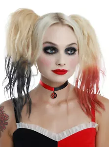 DC Comics Harley Quinn 10 1/2" Round Pendant Red Satin Choker Necklace Cosplay - Picture 1 of 2