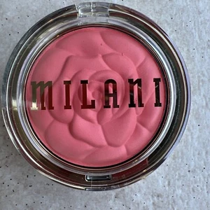 New MILANI POWDER BLUSH POWDER #05 CORAL COVE MAKE UP 17g Brand New - Picture 1 of 2
