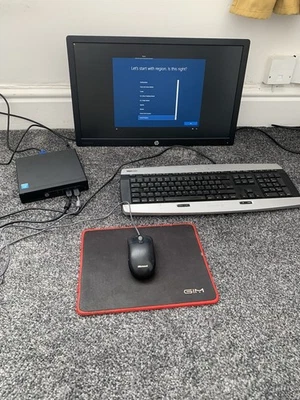 HP 260 G1 DM USFF PC i3-4030U 4GB RAM  Windows 10 Desktop + PSU & WiFi - Image 1 of 4