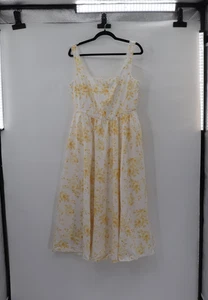 Wayf Size Medium Yellow Floral Maxi Dress - Picture 1 of 7