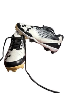 Size 9 - Under Armour C- RM Low Black White Baseball - Picture 1 of 16