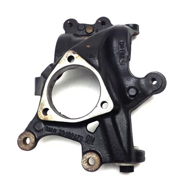 23489670 Junta de direção de suspensão traseira lateral direita 2010-2016 Buick LaCrosse Regal - Imagem 1 de 4