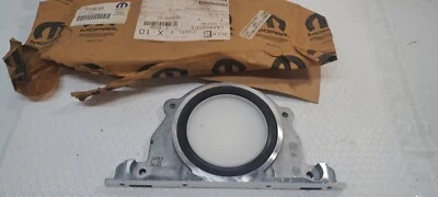 Mopar Ram 2500 2011 - 2016 Mopar 05140028AA 后曲轴油封固定器 — 第 1/4 张图片