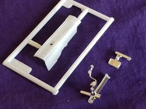 1968 Dodge Charger R/T CONSOLE AND SHIFTER for Revell 1:25 Model Kit - Picture 1 of 6