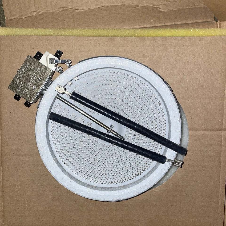 Whirlpool Surface Element OEM W10823704 Genuine Part - Image 1 of 3