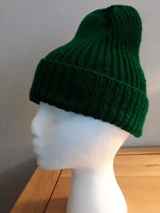 Beanie Hat, Hand knitted, One size, Green, mens, womens - Picture 1 of 1
