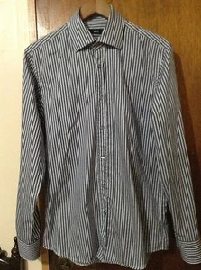 Camisa de vestir Hugo Boss para hombre a rayas gris beige blanco hecha en Italia talla 39 15 1/2 - Imagen 1 de 11