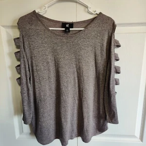 IZ Byer XXL Purple/Gray Juniors Open Cutout Arm Long Sleeve Top Shirt Pullover  - Picture 1 of 5