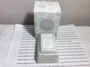ROSARY BOX New in gift box CERAMIC White box with Cross on top-2 piece set - Picture 1 of 3