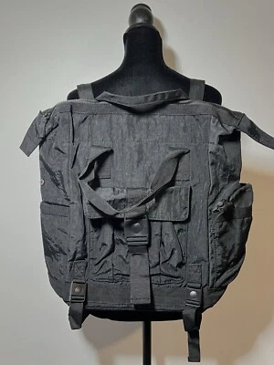 Tommy Bahama Usado en Excelente Condición Negro Nylon Convertible Mochila Bolso Mensajero Viaje Viaje Foto 1 de 4