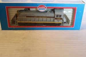 HO Scale Model Power, Alco 1000 HP Diesel Locomotive, Erie Lackawanna, Gray #509 - Picture 1 of 4