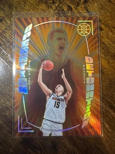 2021-22 Panini Illusions - Operación Detonación Nikola Jokić #5 Naranja - Imagen 1 de 2