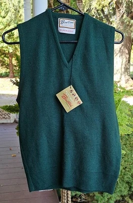 VTG 60s NWT Brentwood Sportswear Sweater Vest Men Small Cardigan Orlon Acrylic - Image 1 of 4